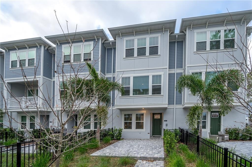Tampania Townhomes